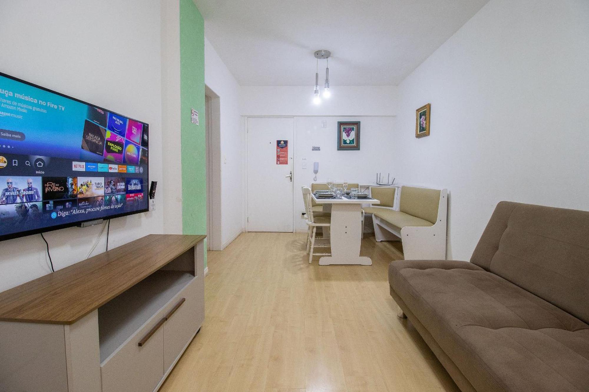 Acc43b - 1 Dorm Climatizado, Quadra Mar, Garagem * Balneario Camboriu