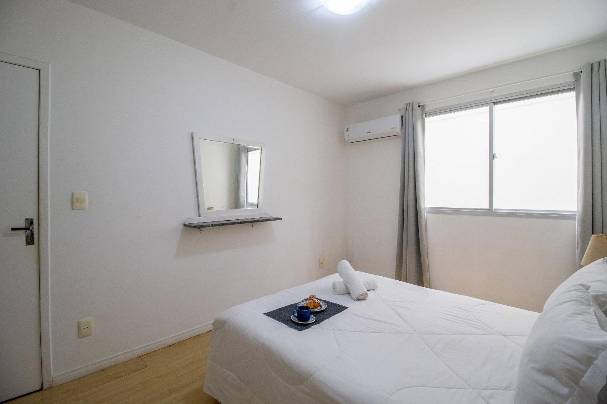 Apartamento Acc43b - 1 Dorm Climatizado, Quadra Mar, Garagem Balneario Camboriu