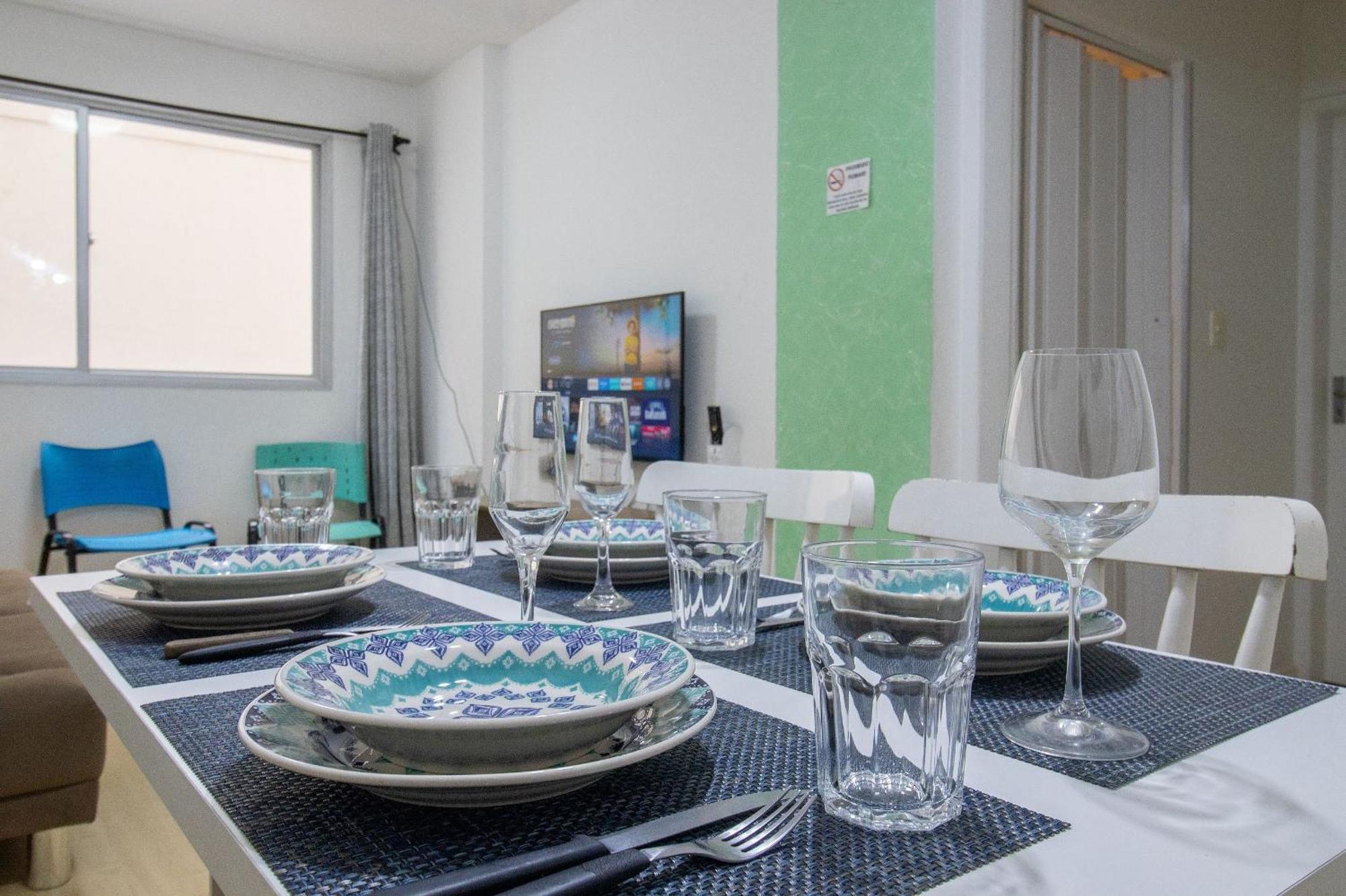 Acc43b - 1 Dorm Climatizado, Quadra Mar, Garagem Apartamento *