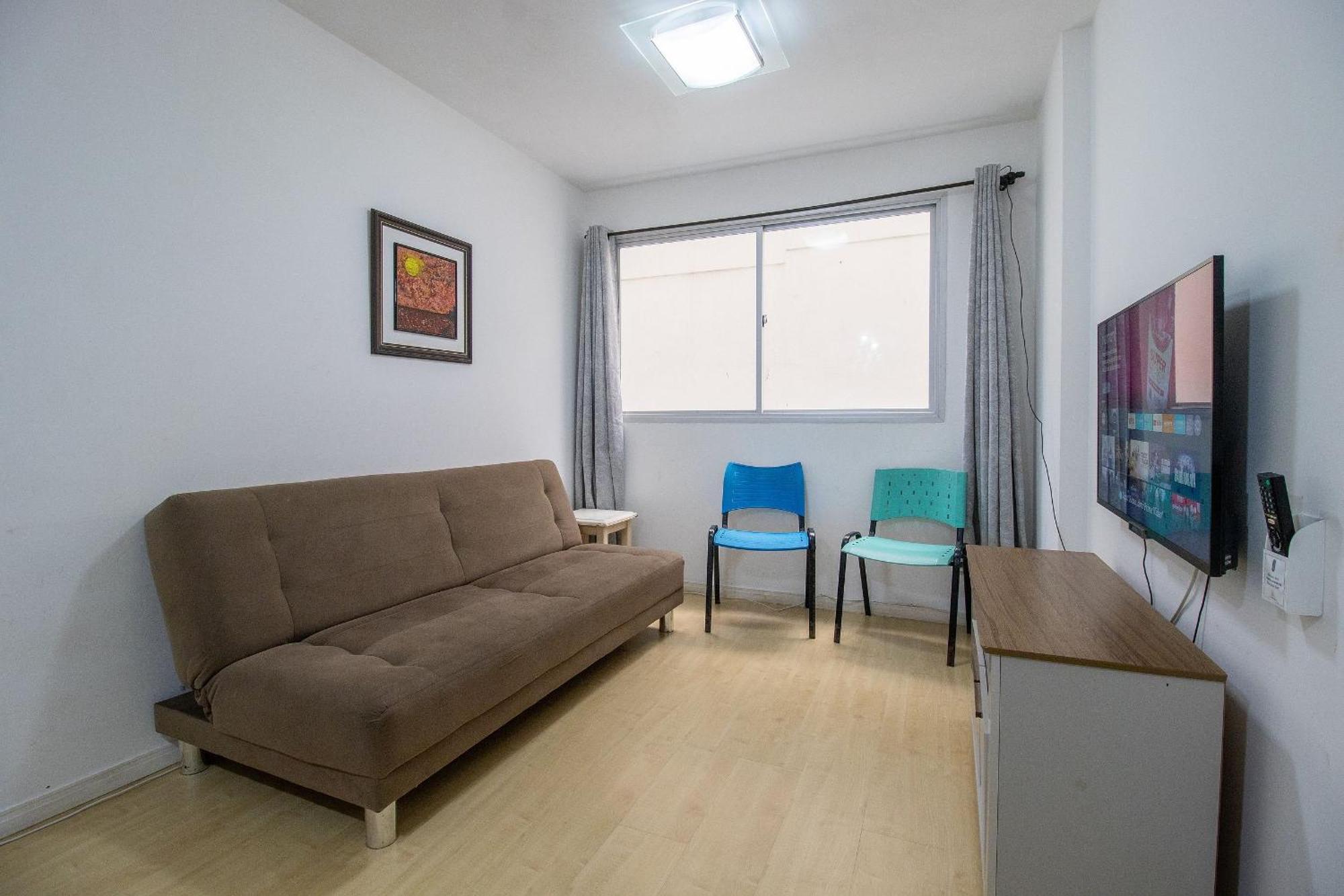 Apartamento Acc43b - 1 Dorm Climatizado, Quadra Mar, Garagem *